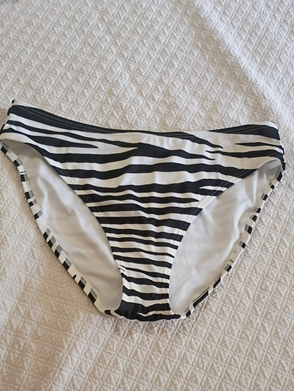 Nwot Victoria's Secret Zebra Print Swim Bottoms L